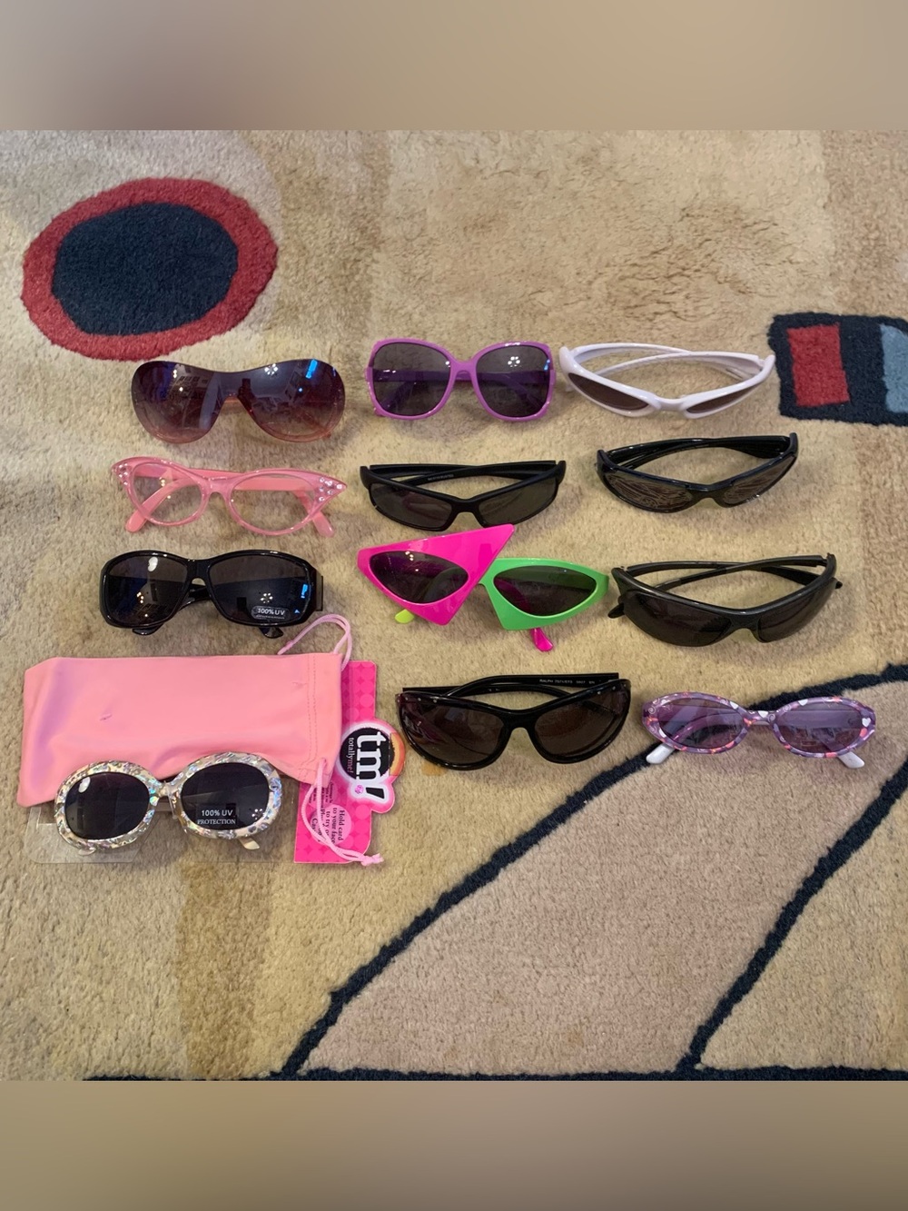 Lot of 12 kids Y2K sunglasses